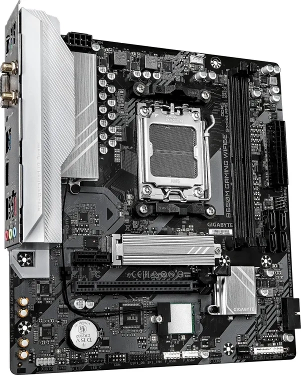 Материнская плата Gigabyte B650M GAMING WIFI (AM5, mATX). Фото 3