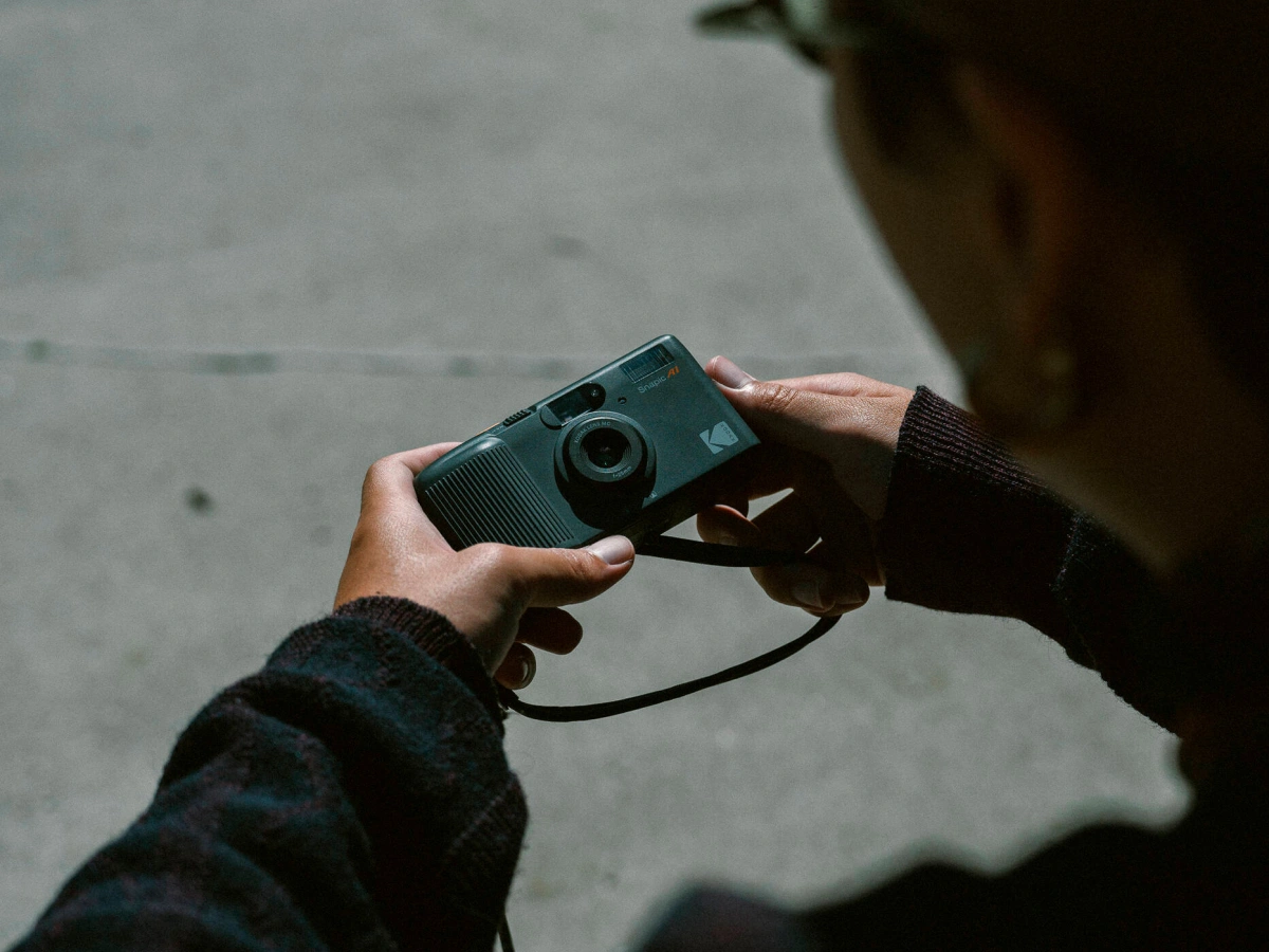 Плёночный фотоаппарат Kodak Snapic A1 Film Camera, Серый (RK0501). Фото 7