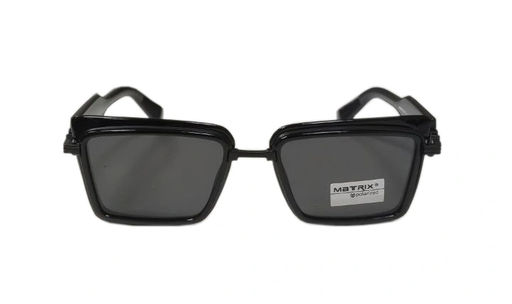 Солнцезащитные очки Matrix MT8776 (C18-1091) 54 20-145, Чёрные. Фото 1