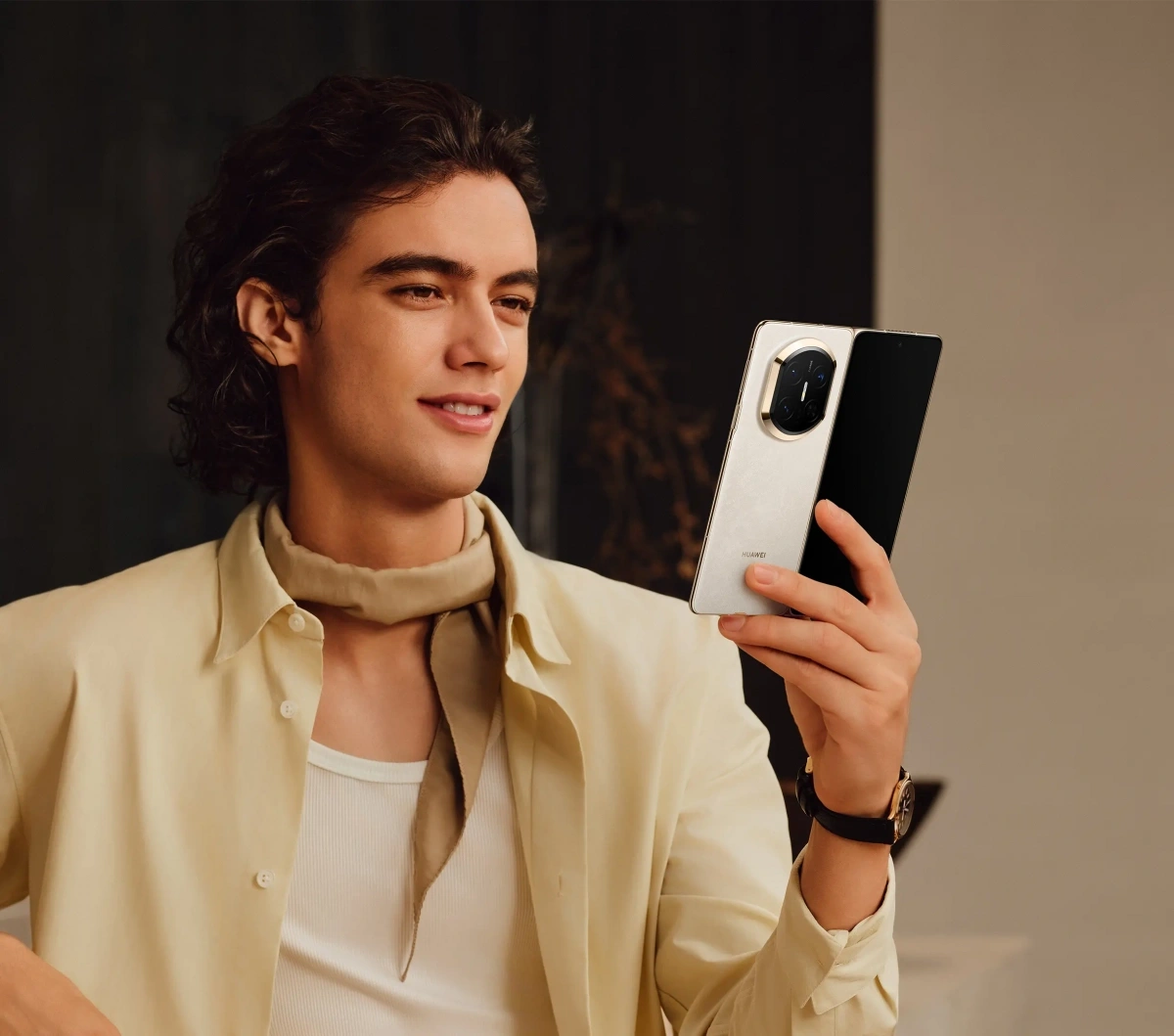 Смартфон Huawei Mate X7 16/512Гб Ультрафиолет (DEL-LX9). Фото 9