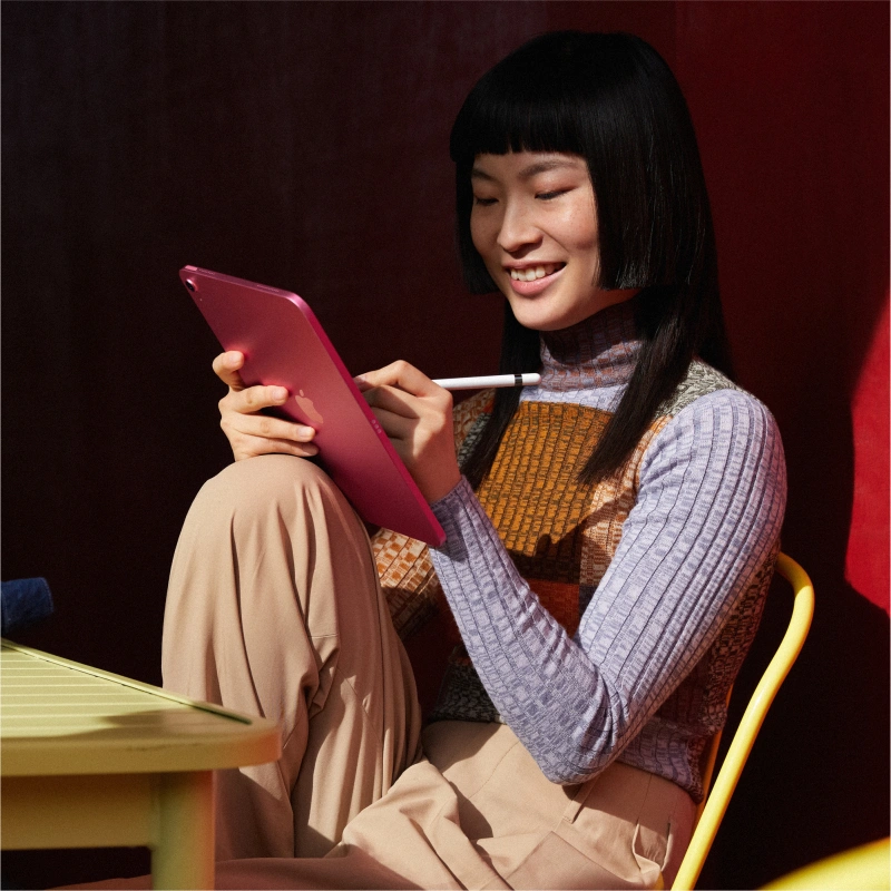 Apple iPad 11 (2025) Wi-Fi 256Гб Розовый (MD4P4). Фото 3