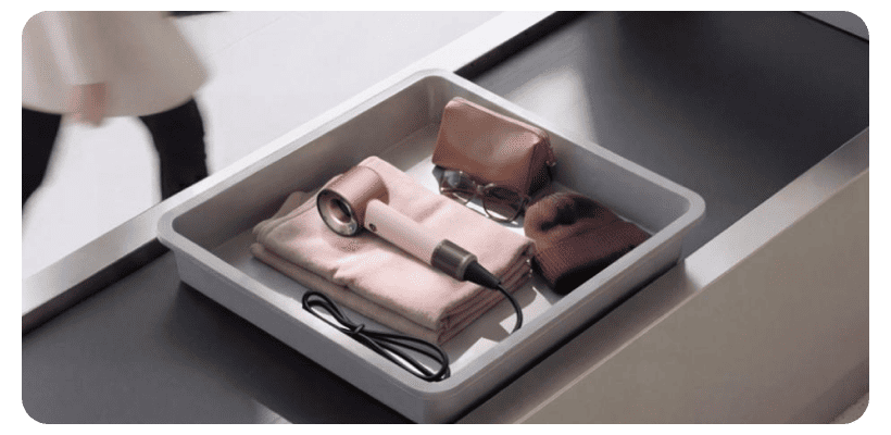 Dyson-Supersonic-Travel-Hair-Dryer-HD19-02