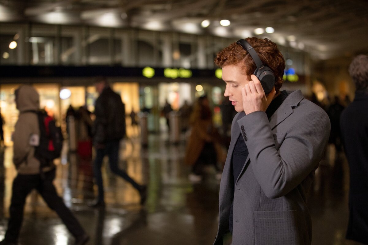 Беспроводные наушники Sony WH-1000XM4/S с шумоподавлением, Серебристые